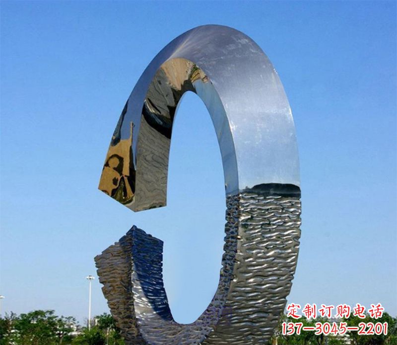 河源不锈钢圆环标志景观雕塑