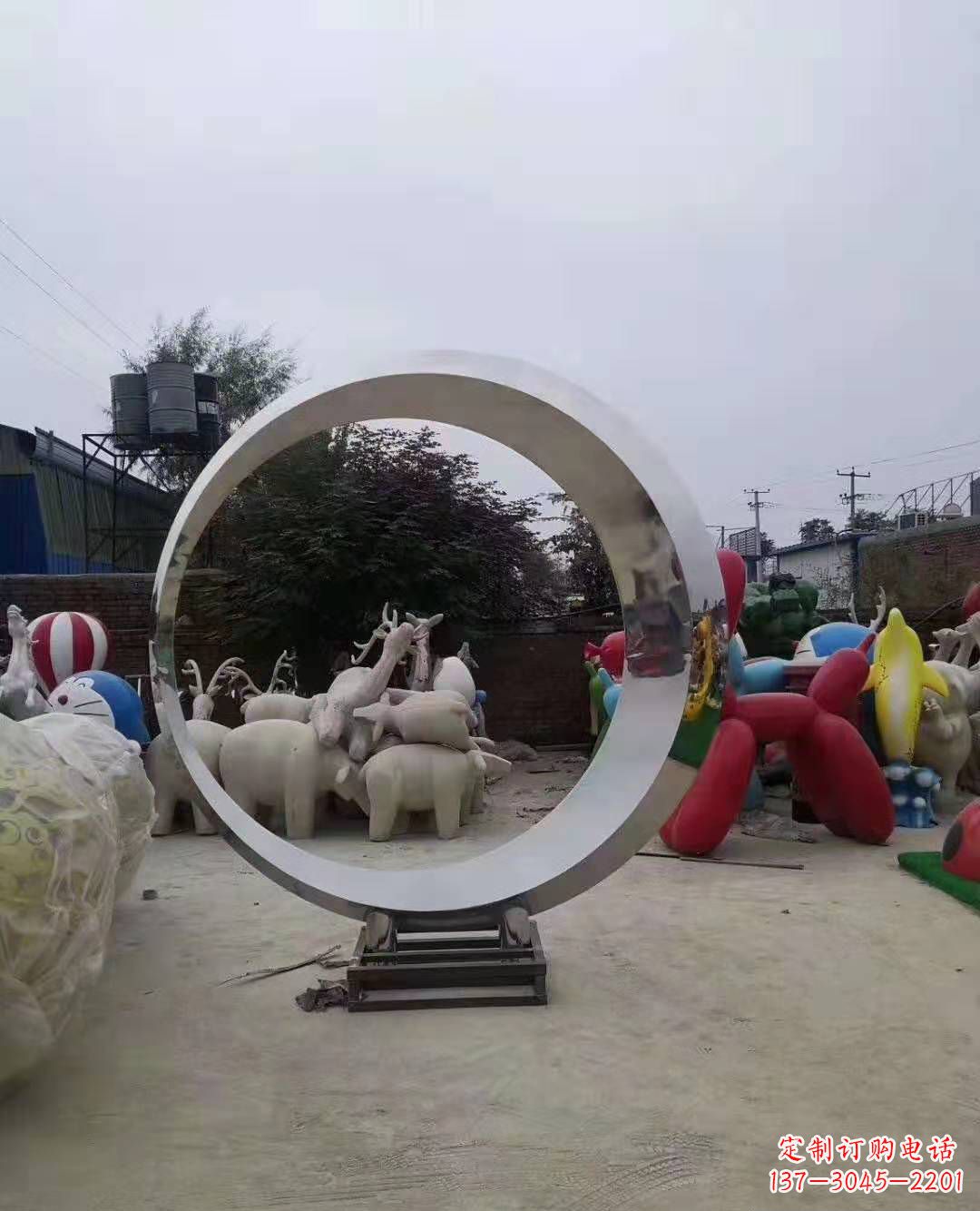 河源不锈钢圆环雕塑,点缀环境美景