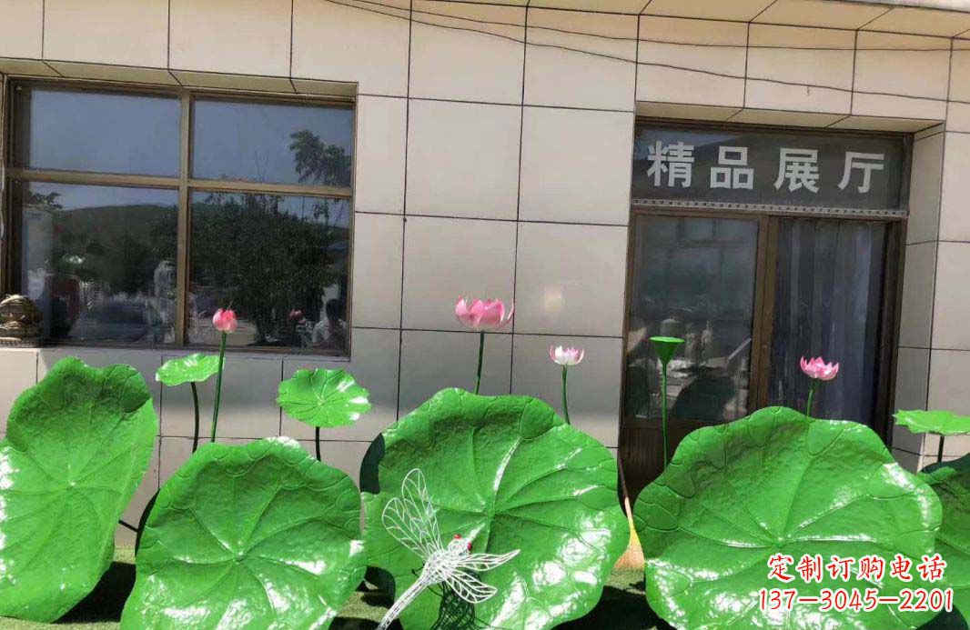河源不锈钢造型荷叶雕塑