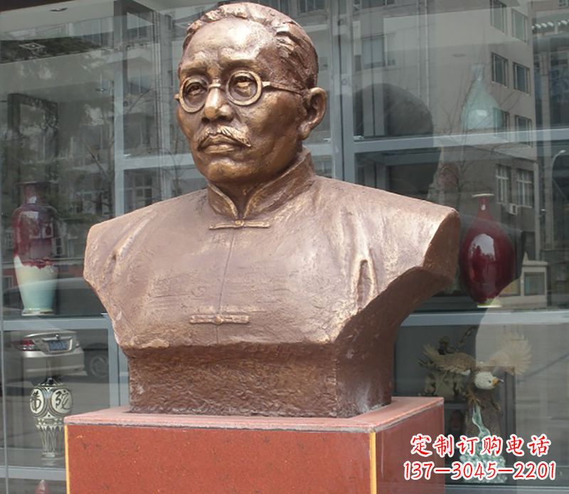 河源蔡元培雕塑传承睿智的象征