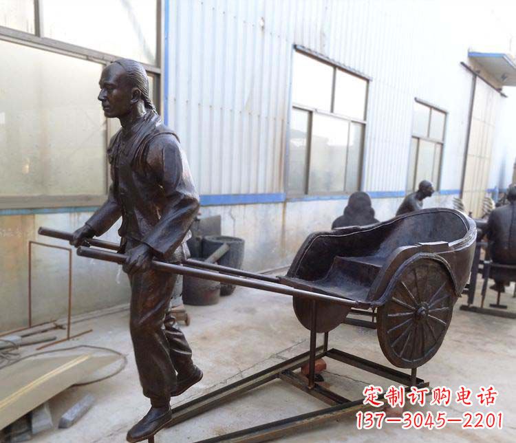 河源青铜车夫雕塑致敬车夫的贡献