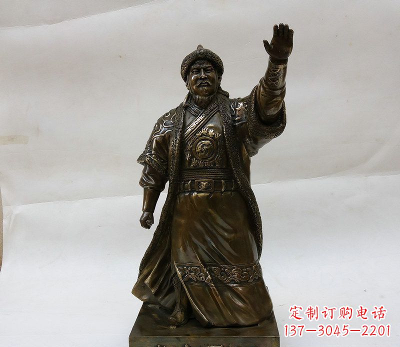 河源成吉思汗源自铜雕的传奇人物