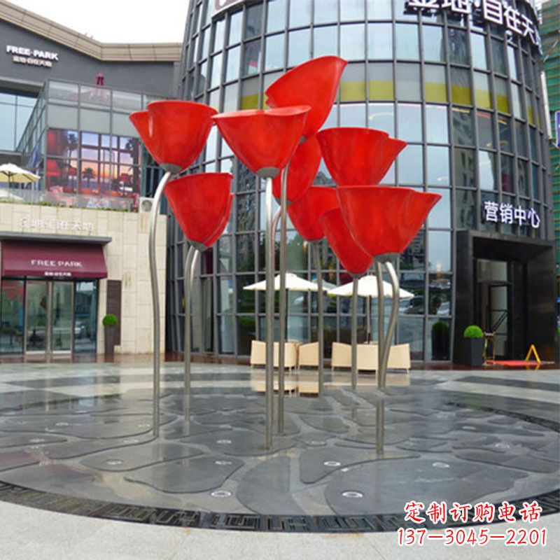 河源玫瑰雕塑点缀城市景观的绚烂之美
