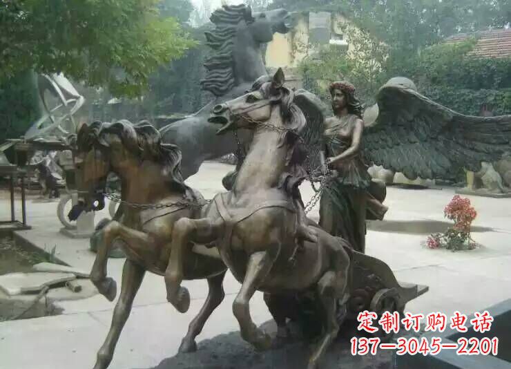 河源马雕塑城市广场的一道美丽风景线