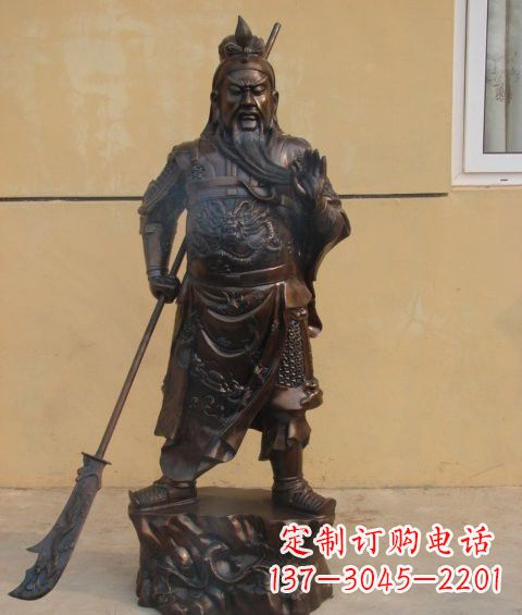 河源关公雕塑祝福人们的神灵