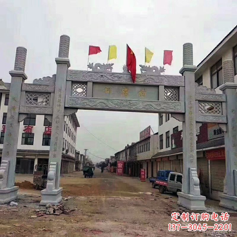 河源冲天式三门石雕牌坊传承中国古典文化精髓
