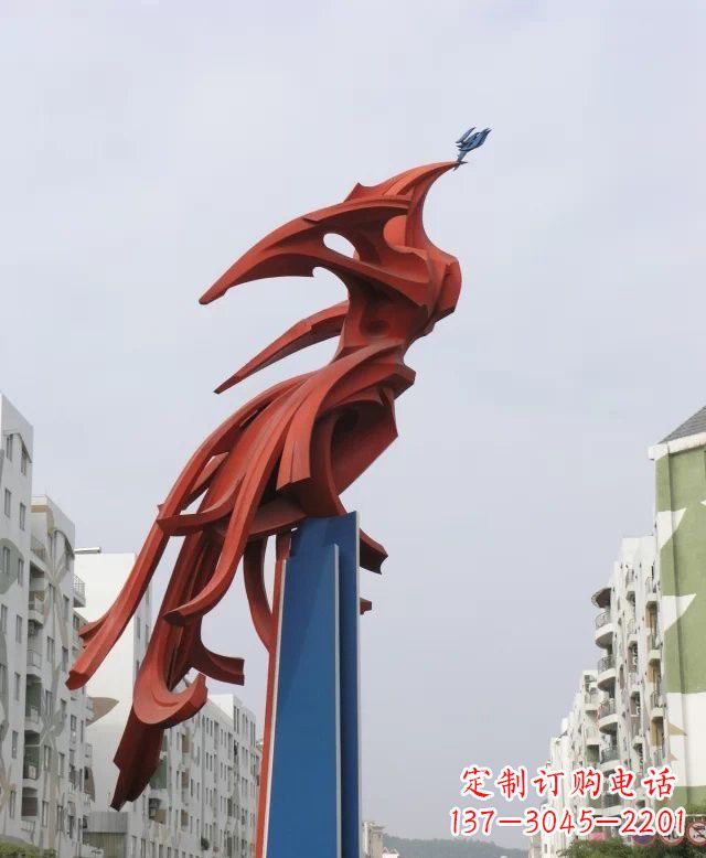 河源凤凰雕塑传承古老文化的艺术精品