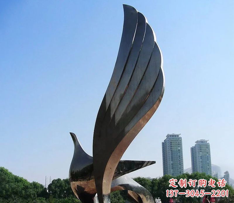 河源不锈钢翅膀雕塑象征着自由的美