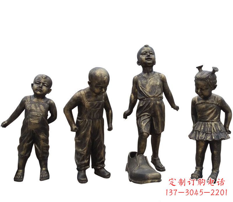 河源穿大鞋的儿童铜雕