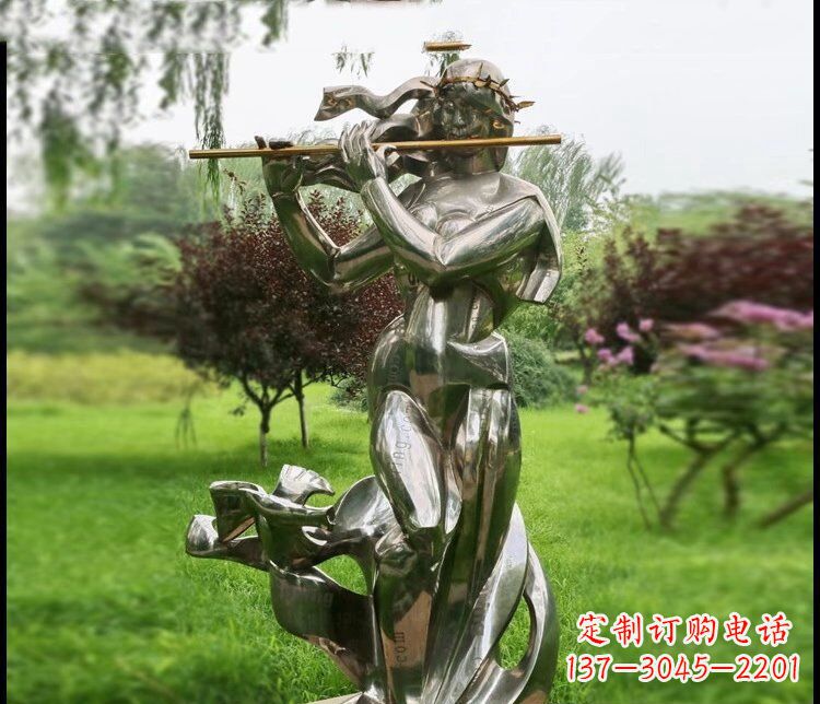 河源该雕塑，可以这样写