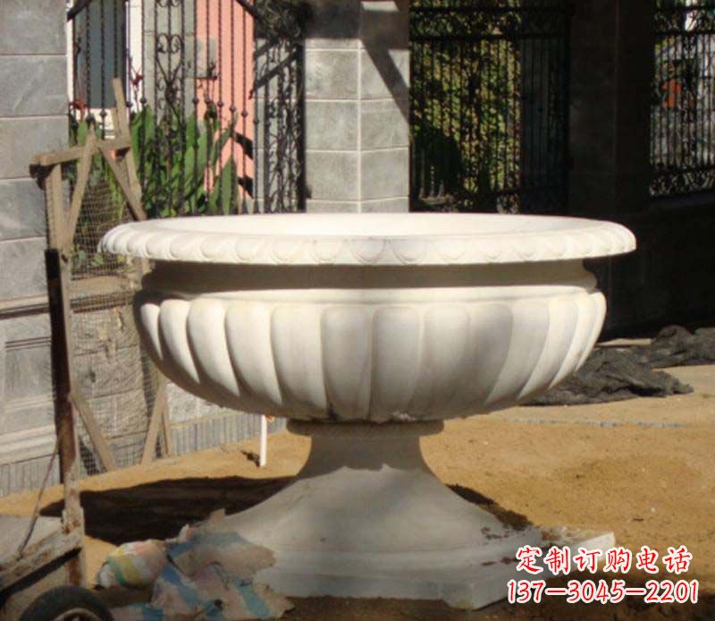 河源精美大理石花盆雕塑
