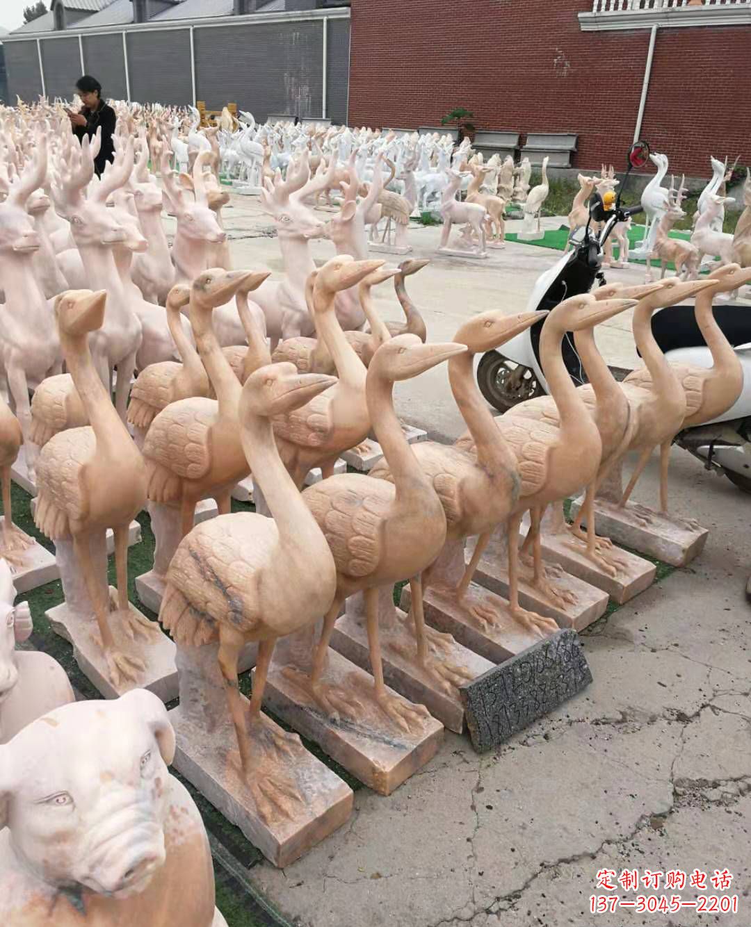 河源丹顶鹤大理石雕塑