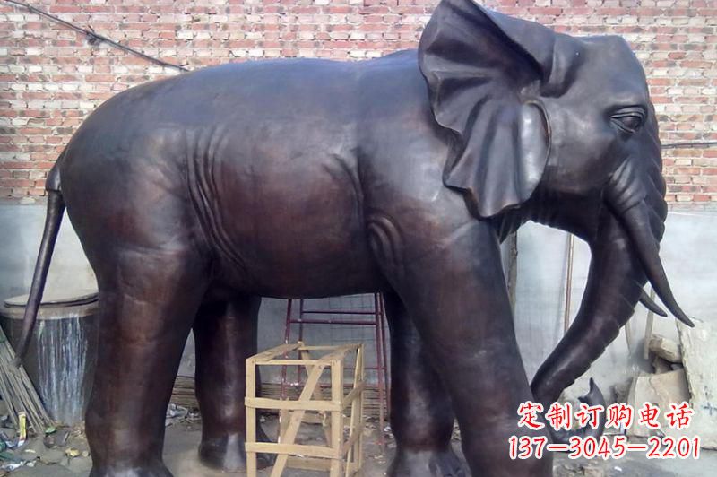 河源大象铸铜雕塑
