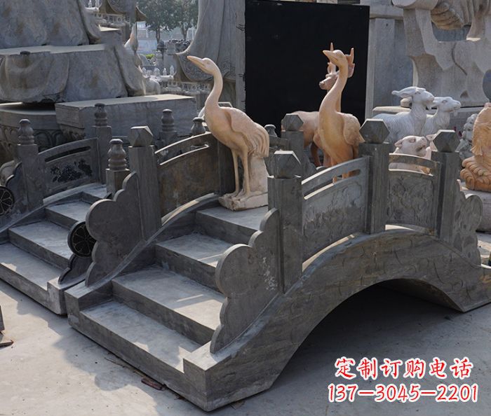 河源精致石制仿古拱桥雕塑