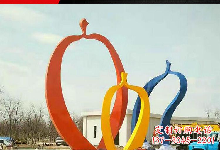 河源金光闪耀,果实成熟——不锈钢苹果雕塑