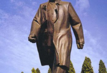 河源产品名称传承历史 铸就邓小平雕塑