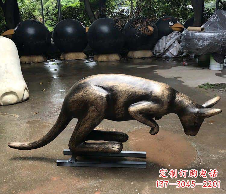 河源中领雕塑袋鼠铜雕