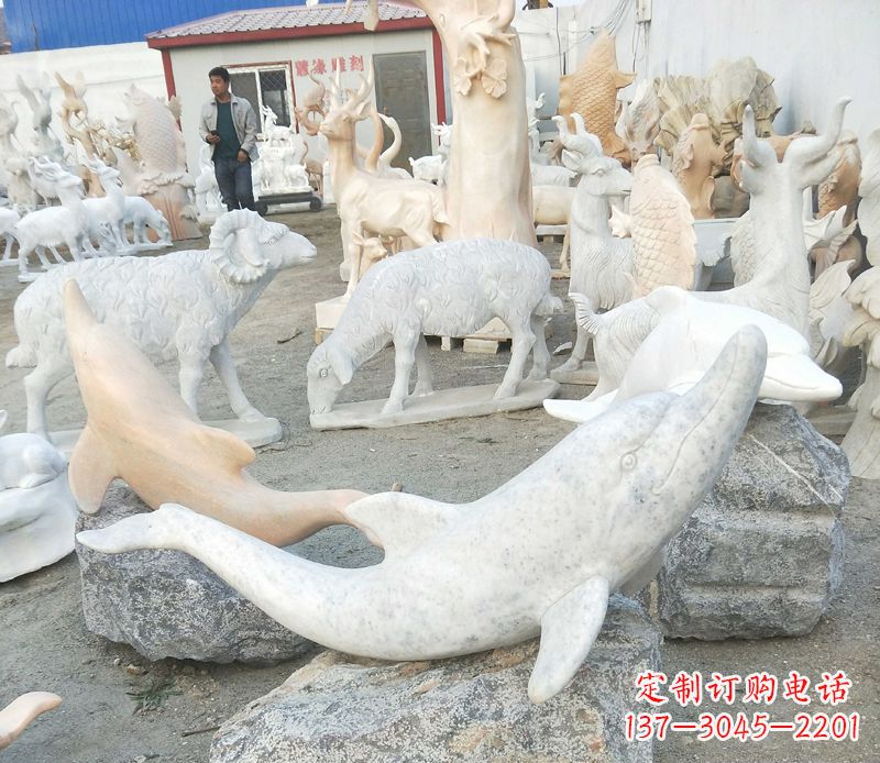 河源精美海豚雕塑,添点视觉亮点