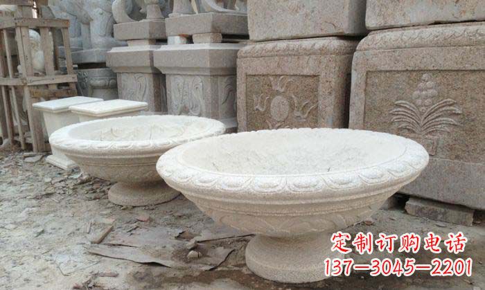 河源细腻雅致的大理石花盆石雕