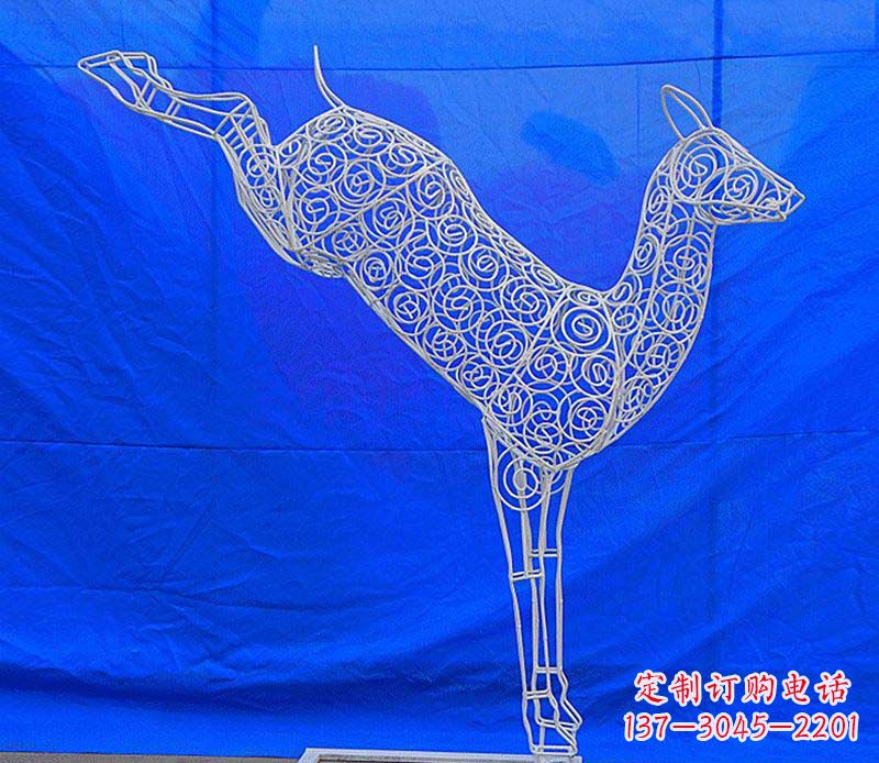 河源中领雕塑梅花鹿不锈钢镂空雕塑