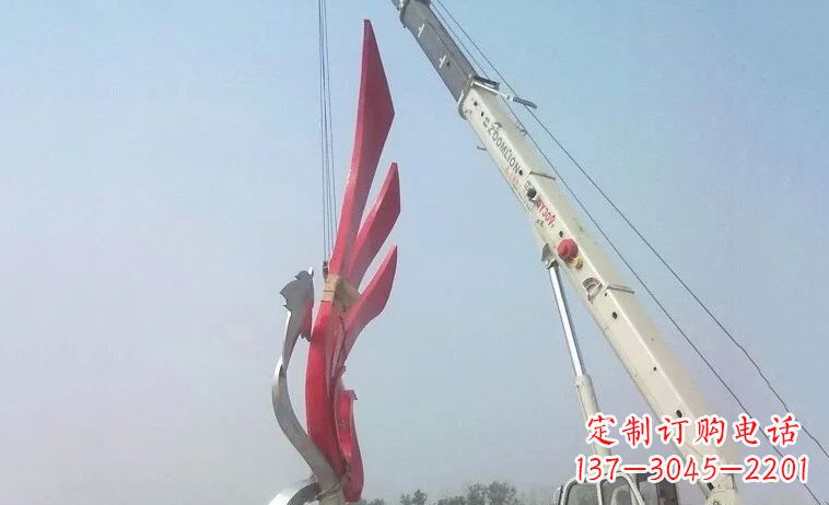 河源独特而精致的不锈钢抽象凤凰雕塑