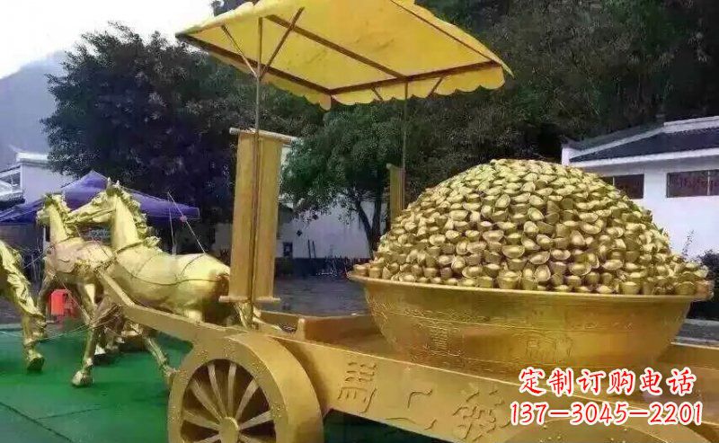 河源中领雕塑:精美的玻璃钢马雕塑