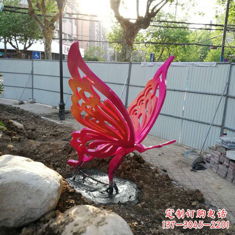 河源红色不锈钢蝴蝶园林摆件