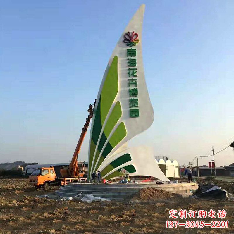 河源美丽的蝴蝶造型景观雕塑
