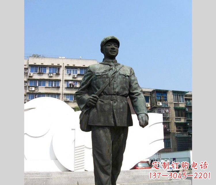 河源定制雷锋雕塑,体现英雄精神