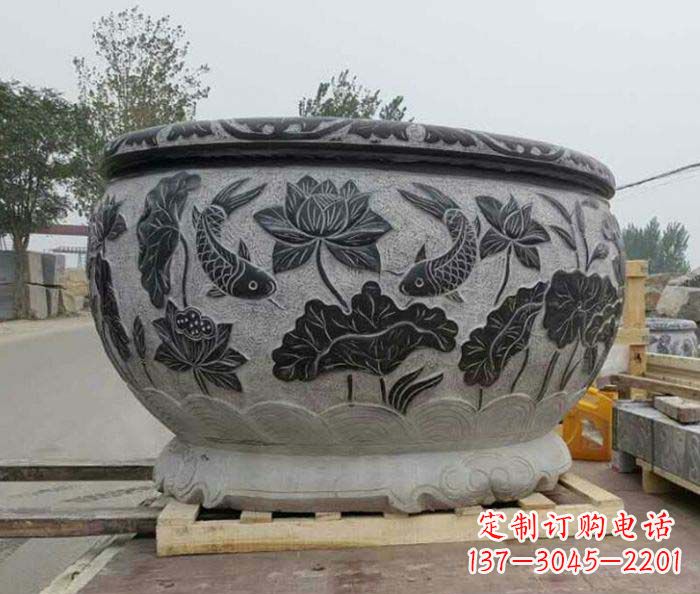 河源中领雕塑出品,精致仿古圆水缸雕塑