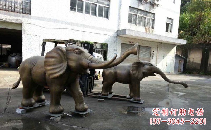 河源典雅大象铜雕,精美艺术品
