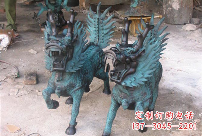 河源追求完美的青铜麒麟雕塑