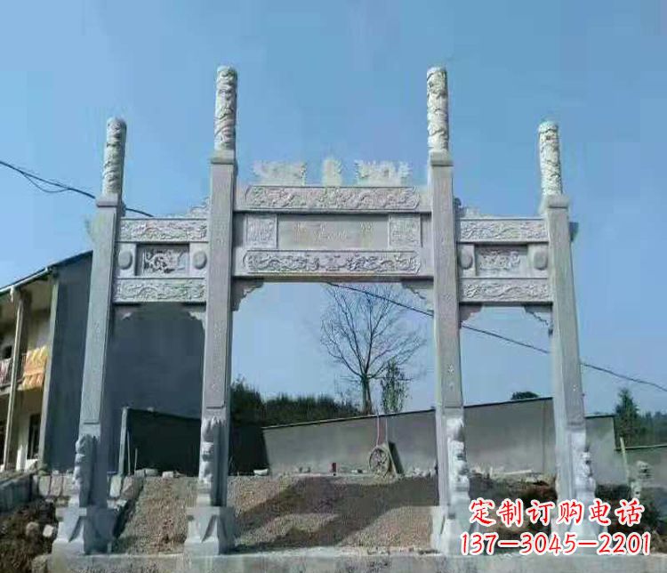 河源三门仿古牌坊石雕,精致雕刻典雅之美