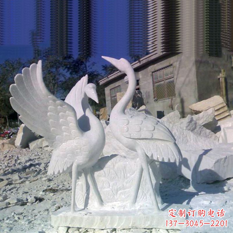 河源石雕仙鹤低头