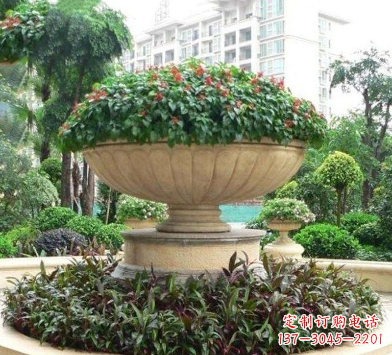 河源石雕小区花盆