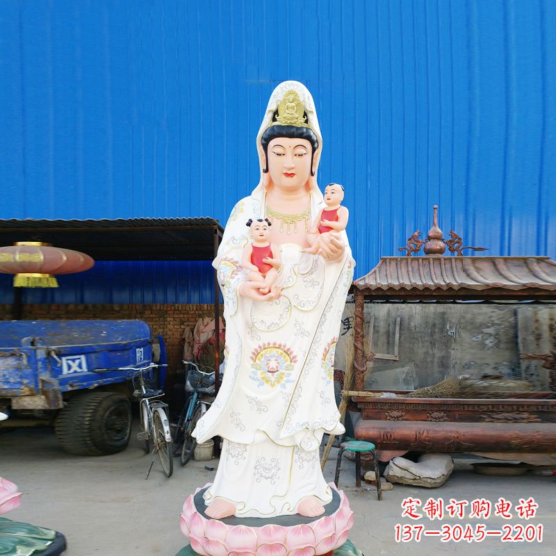 河源送子观音彩绘玻璃钢雕塑
