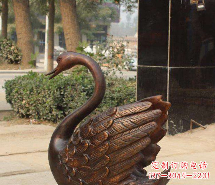 河源铜雕水景天鹅动物雕塑