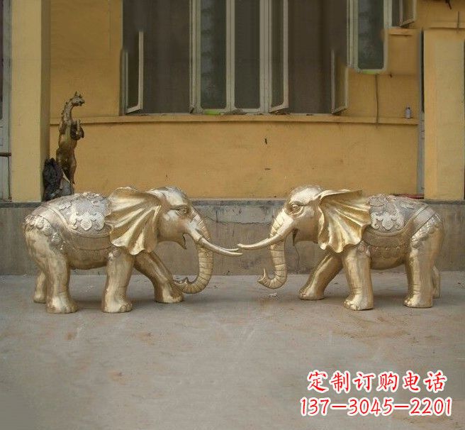 河源铜雕招财小象