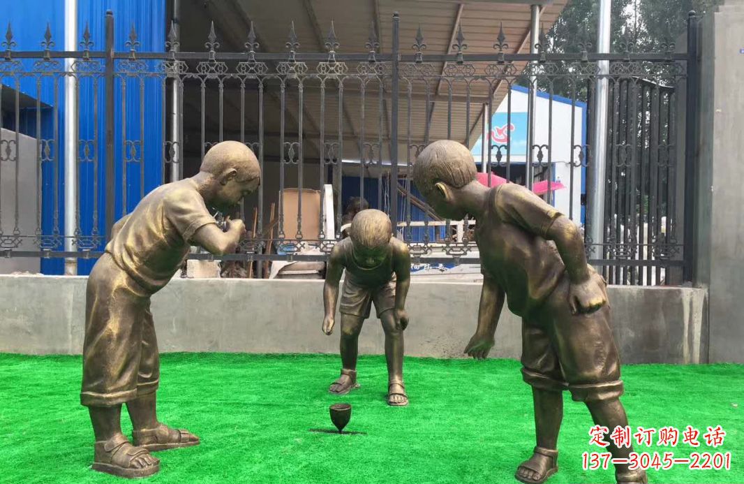 河源玩陀螺儿童铜雕塑