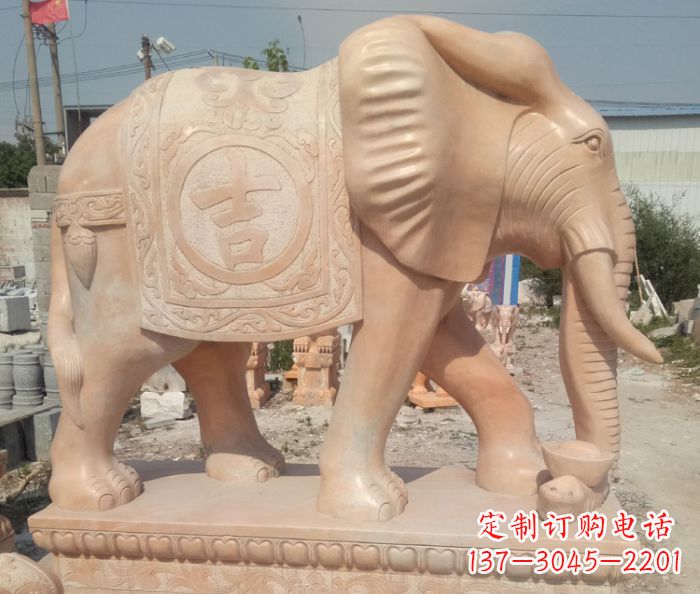 河源晚霞红吉祥如意门口大象石雕 (2)