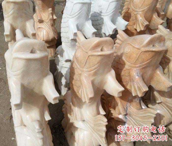 河源晚霞红喷水鲤鱼庭院石雕