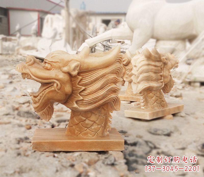 河源晚霞红喷水龙头雕塑