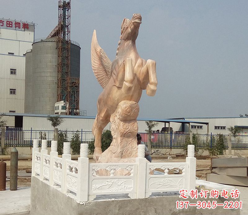 河源晚霞红祥云飞马企业景观石雕