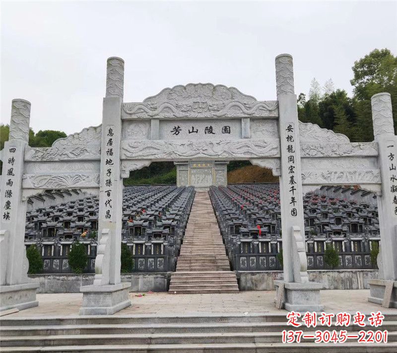 河源现代石牌坊