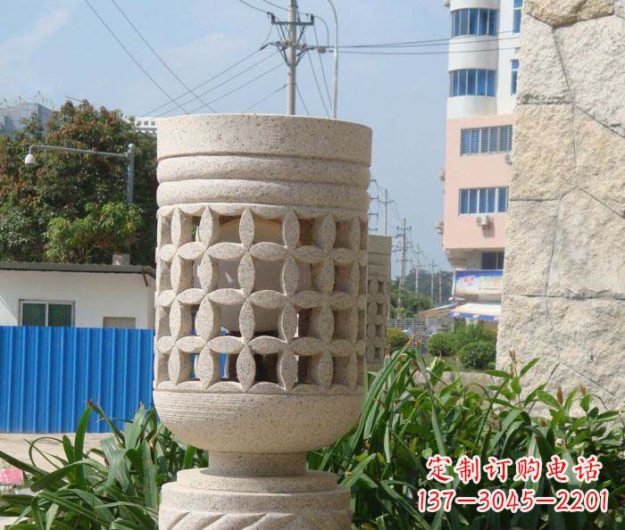 河源小区景观镂空石灯石雕