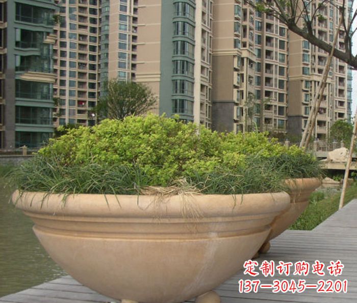 河源小区景观晚霞红花盆石雕