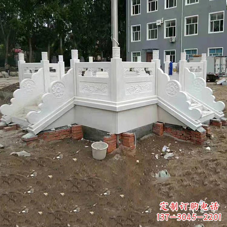 河源学校汉白玉升旗台石雕