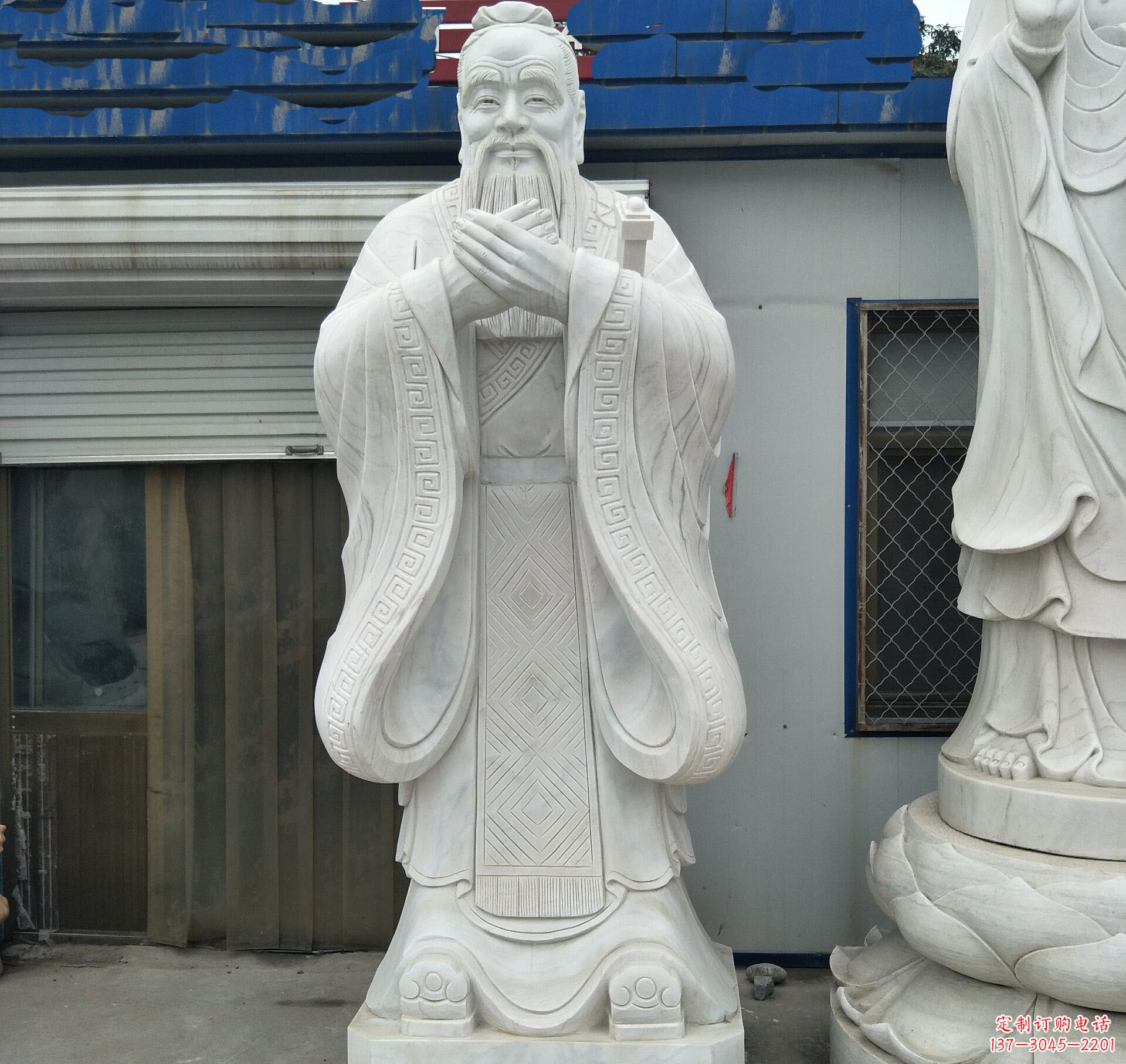 河源学校礼仪孔子石雕