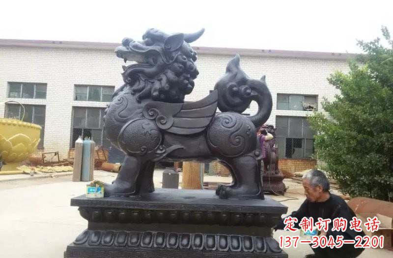 河源铸铜门口貔貅雕塑