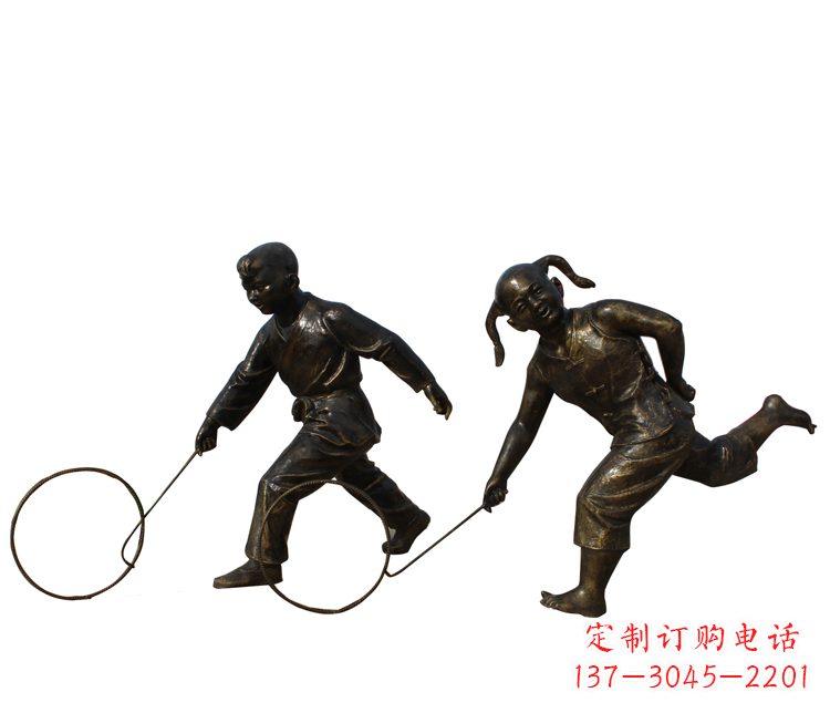 河源公园滚铁环的儿童铜雕